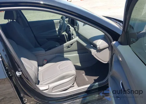 2024 Hyundai Elantra Se z USA, uszkodzony, nr VIN KMHLL4DG3RU832968